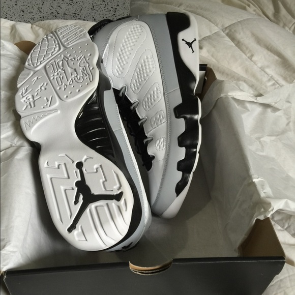 2013 air Jordan retro OG release date sneakers - Picture 8 of 8
